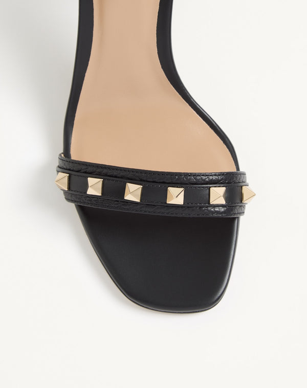 SANDALO ROCKSTUD IN VITELLO GRANATO CON CINTURINO 80MM