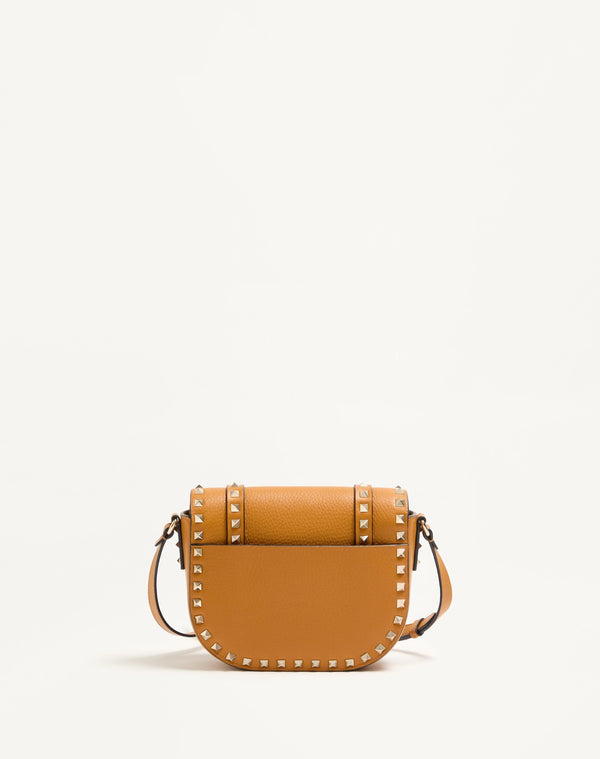 Borsa a tracolla piccola Valentino Garavani Rockstud in vitello granato