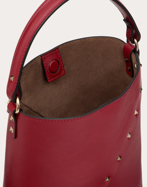 Borsa A Secchiello Valentino Garavani Valentino Garavani Rockstud Wispy In Vitello