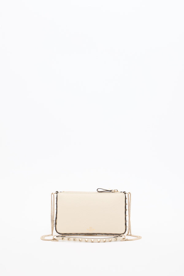 POUCH CON CATENA ROCKSTUD IN VITELLO GRANATO