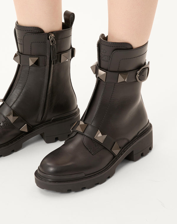 Combat Boot Roman Stud In Vitello E Borchie In Tono 40Mm