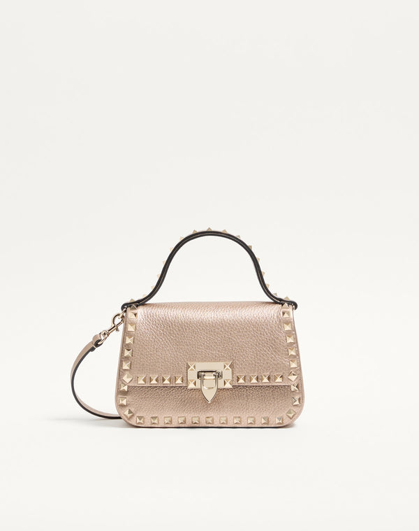 Borsa Piccola A Mano Rockstud In Vitello Granato Laminato