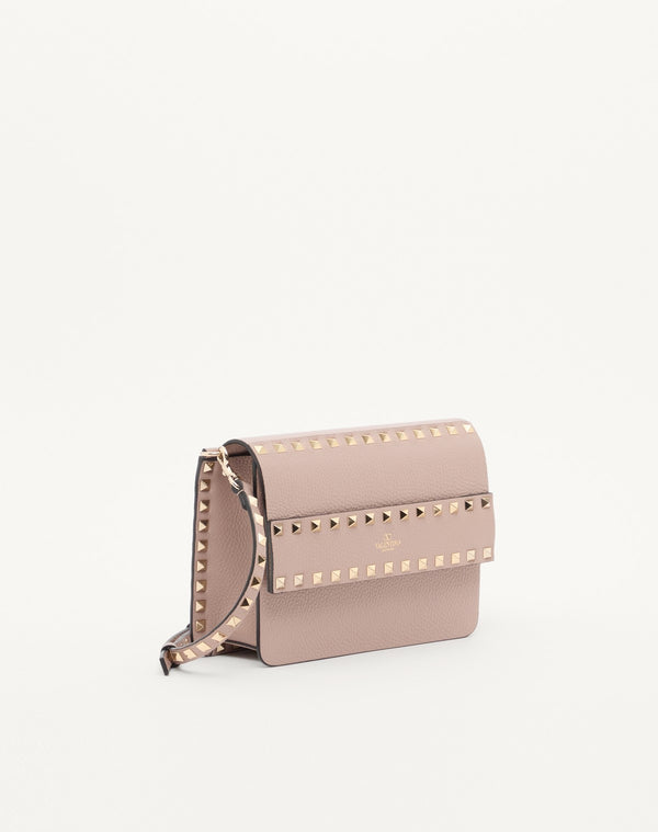 BORSA PICCOLA A TRACOLLA ROCKSTUD IN VITELLO GRANATO