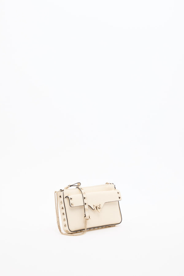 POUCH CON CATENA ROCKSTUD IN VITELLO GRANATO
