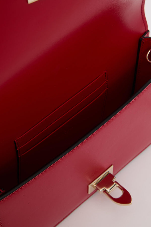 POUCH CON CATENA ROCKSTUD FIERCE IN VITELLO 