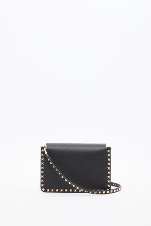 BORSA PICCOLA A TRACOLLA ROCKSTUD IN VITELLO GRANATO