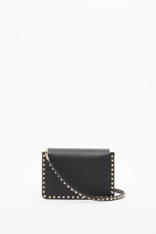 BORSA PICCOLA A TRACOLLA ROCKSTUD IN VITELLO GRANATO