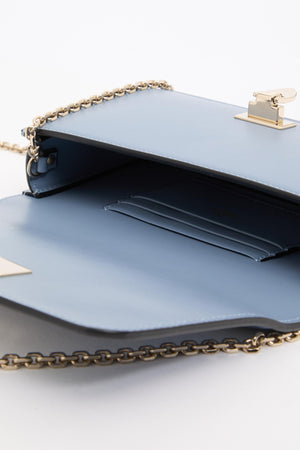 POUCH CON CATENA ROCKSTUD FIERCE IN VITELLO 