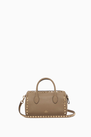 BORSA A MANO ROCKSTUD IN VITELLO GRANATO