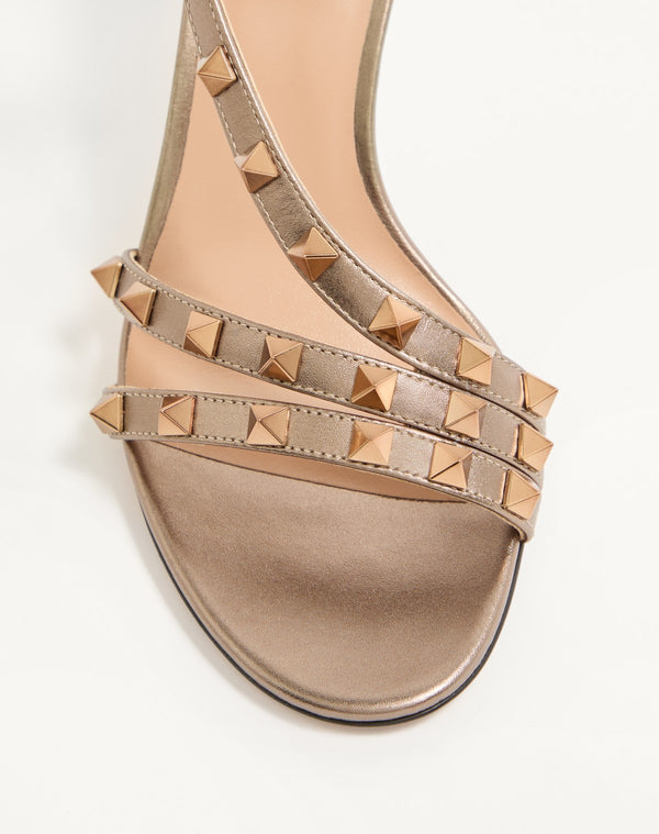 Sandalo Rockstud In Nappa Laminata 85Mm