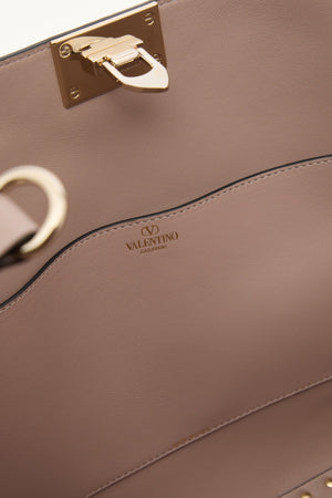 BORSA SHOPPING ROCKSTUD IN VITELLO GRANATO