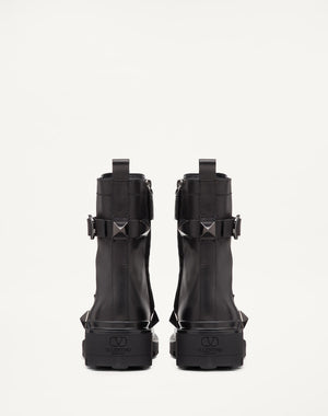 Combat Boot Roman Stud In Vitello E Borchie In Tono 40Mm