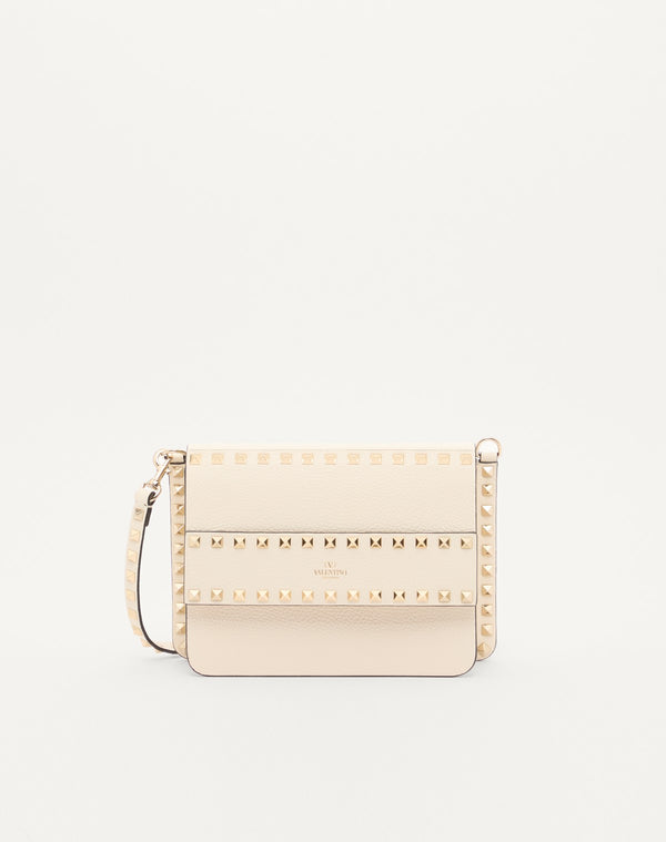 BORSA PICCOLA A TRACOLLA ROCKSTUD IN VITELLO GRANATO