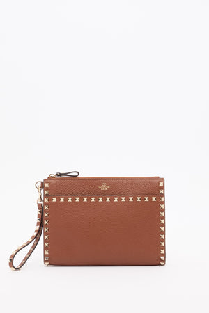 POUCH ROCKSTUD IN VITELLO GRANATO