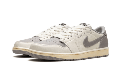 Air Jordan 1 Retro Low OG EX Sail