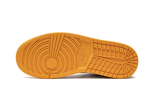 Air Jordan 1 Mid Taxi Nike