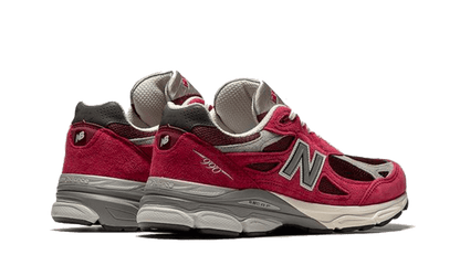 New Balance 990 V3 Scarlet