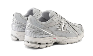 New Balance 1906D Protection Pack Plata Metalizado