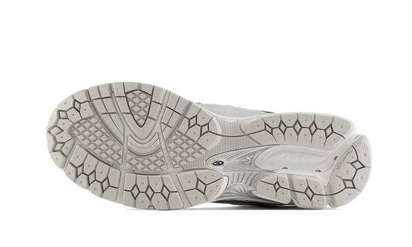 New Balance 1906D Protection Pack Plata Metalizado
