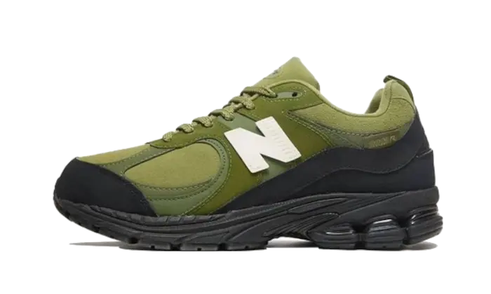 New Balance 2002R The Basement Oliva Negro