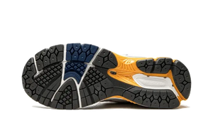 New Balance 2002R Bryant Giles