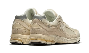New Balance 2002R Calm Taupe