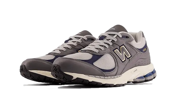 New Balance 2002R Castlerock