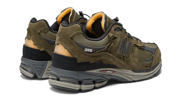 New Balance 2002R Protection Pack Dark Moss