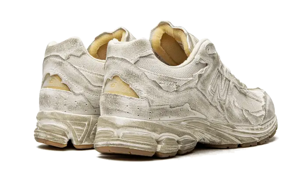 New Balance 2002R Protection Pack Distressed
