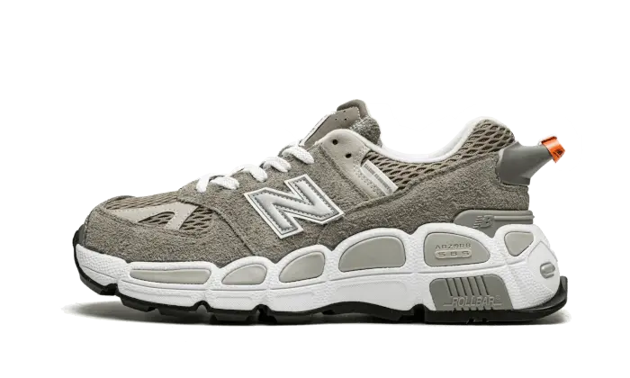 New Balance 574 Salehe Bembury YURT Gris