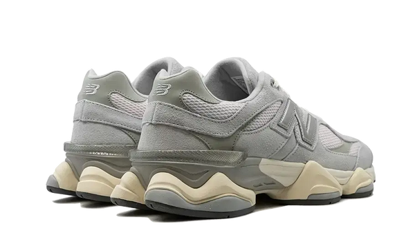 New Balance 9060 Granite Pink