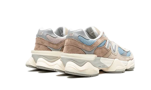 New Balance 9060 Mushroom