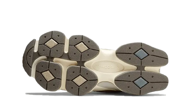 New Balance 9060 Mushroom