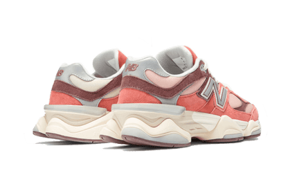 New Balance 9060 Sea Salt Cherry Blossom