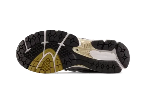 1906R White Navy Gold New Balance  Sneakers