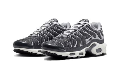 Nike Air Max Plus SE Greyscale Cool Grey