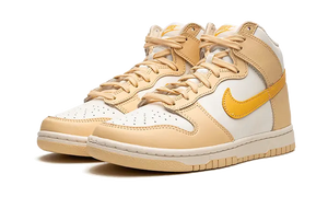 Nike Dunk High Pale Vanilla