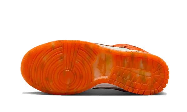 Nike Dunk Low Cracked Orange
