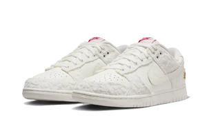 Nike Dunk Low Give Her Flowers