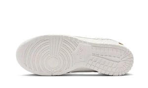 Nike Dunk Low Give Her Flowers