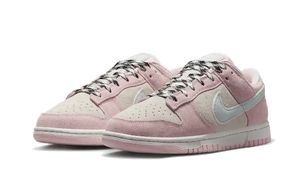 Nike Dunk Low LX Pink Foam
