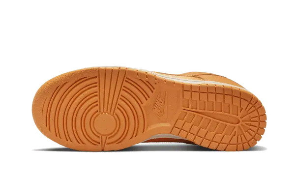 Nike Dunk Low Magma Orange