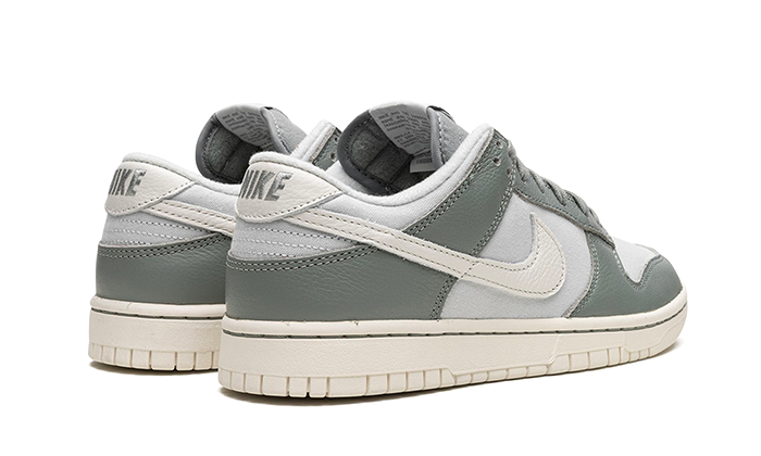 Dunk Low Mica Green