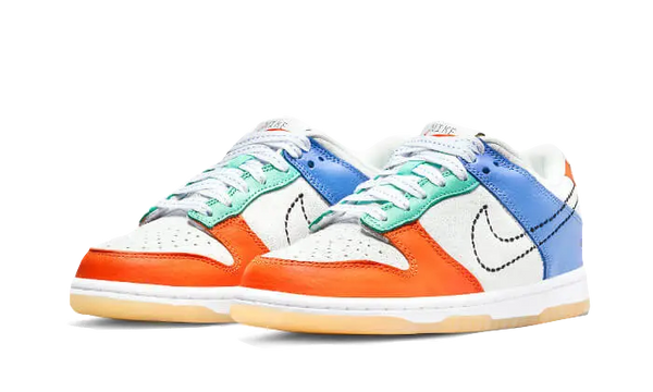 Nike Dunk Low Nike 101