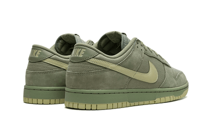 nike-dunk-low-premium-oil-green