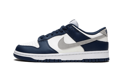 Nike Dunk Low Summit White Midnight Navy 