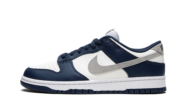 Nike Dunk Low Summit White Midnight Navy 