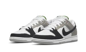 Nike SB Dunk Low Chlorophyll - BQ6817-011