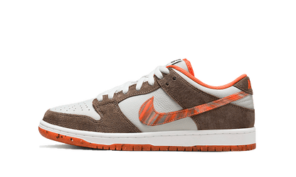 Nike SB Dunk Low Crushed D.C.