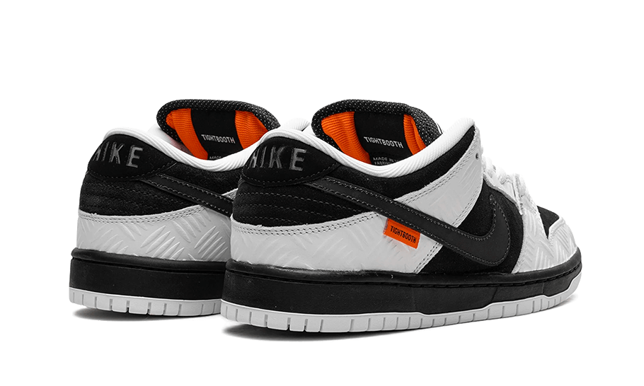 nike-sb-dunk-low-tightbooth